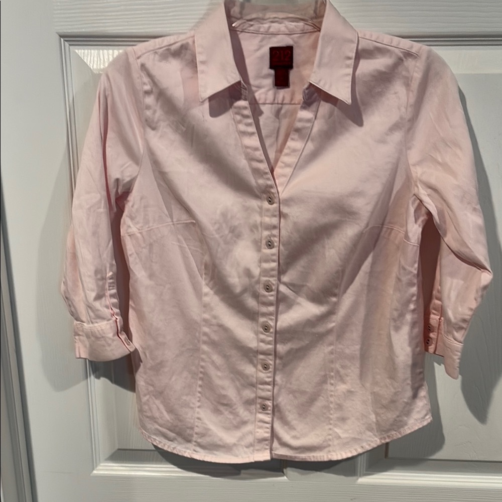 Kohl's Light Pink Women's Button-Down Shirt
